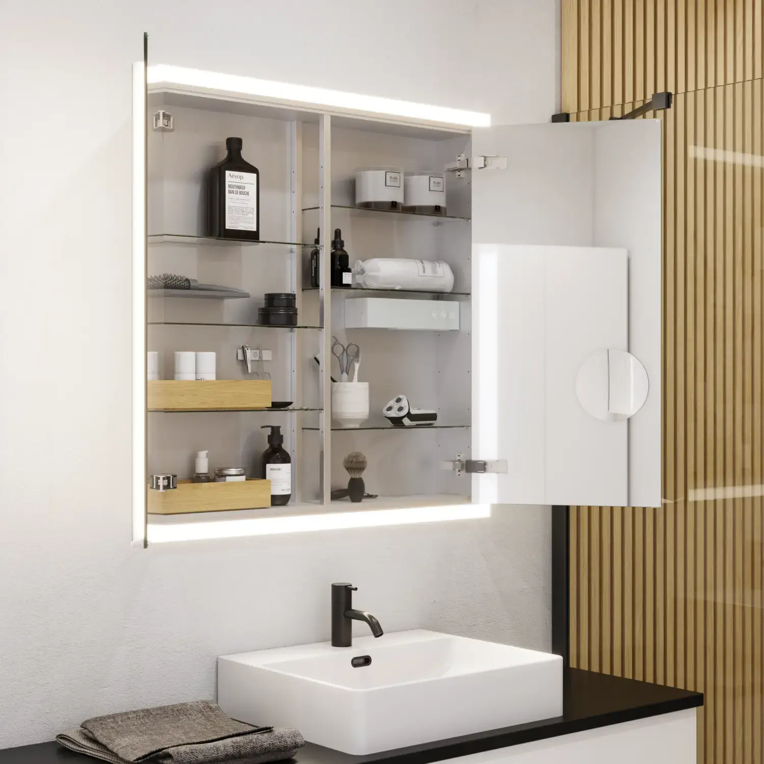 Large bathroom inspiration in a modern and minimalist style with white bathroom furniture and an elegant black countertop with square free-standing sinks, aesthetic and practical built-in mirror cabinets with light frame, and walk-in shower
